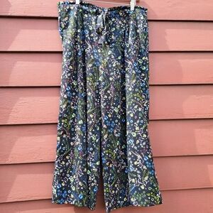Floral Cropped Easy Pants With Pockets
